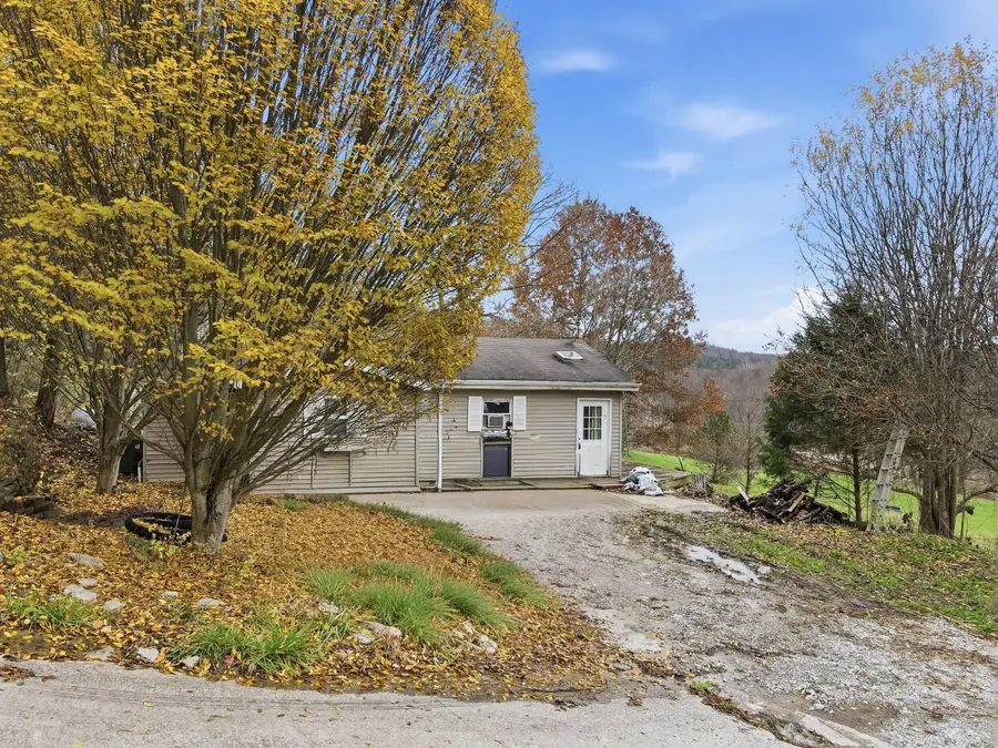 363 Hidden Valley Road, Highland Heights, KY 41076 - Image #2