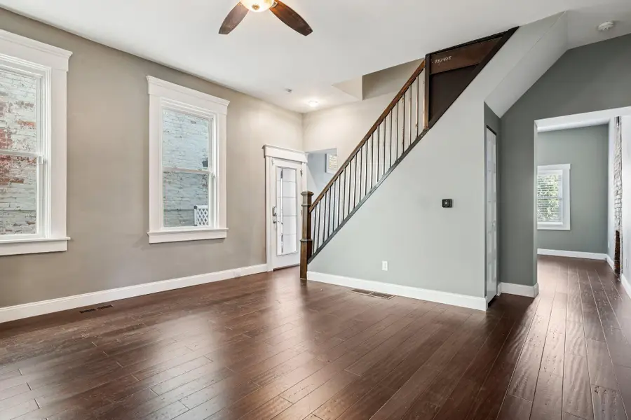 15 E 9th Street, Newport, KY 41071 - Image #2