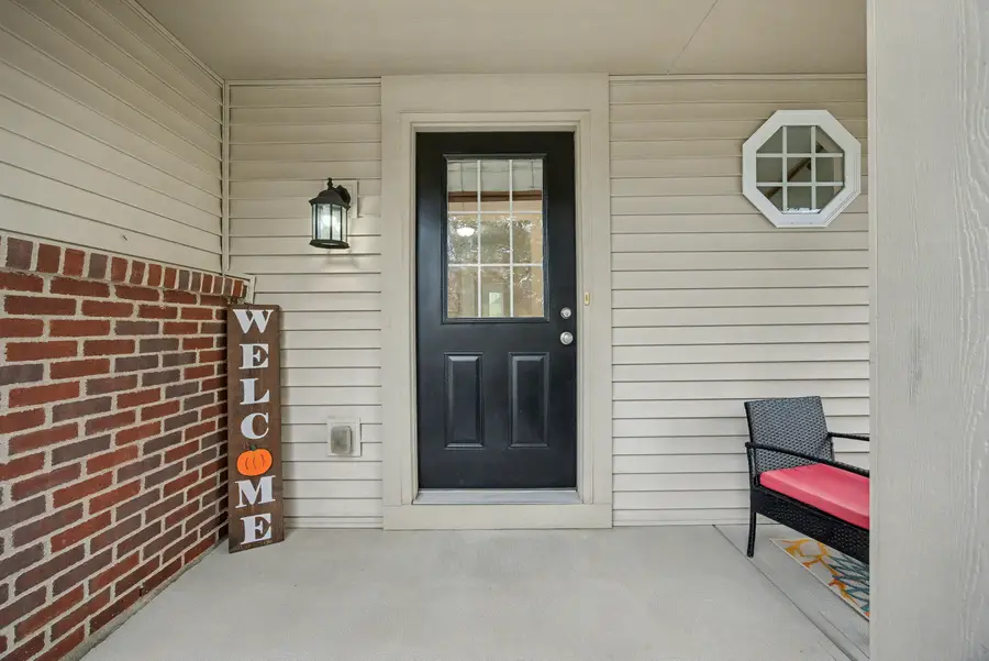 10150 Meadow Glen Drive, Independence, KY 41051 - Image #2