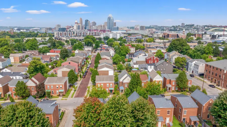 214 W 8th Street, Newport, KY 41071 - Image #2