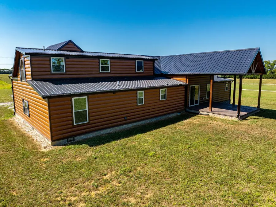 910 Walnut Grove Road, Carlisle, KY 40311 - Image #2