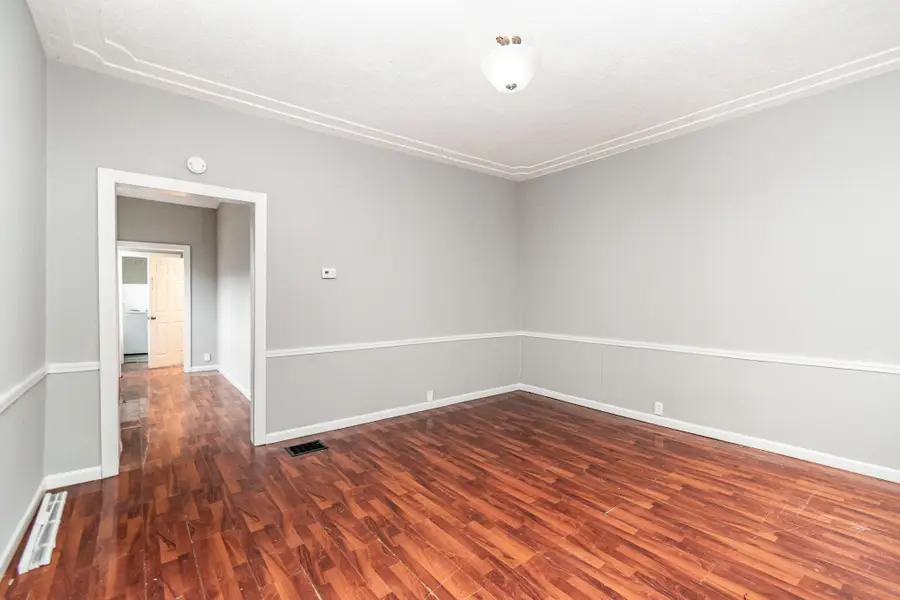 921 Worth Street, Covington, KY 41011 - Image #3