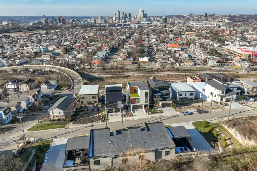 100 W 14th Street #C, Newport, KY 41071 - Image #2