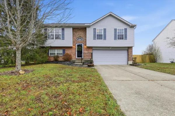 8 N Longwood Lane, Alexandria, KY 41001