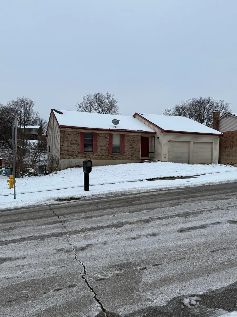 8593 Winthrop Circle, Florence, KY 41042 - Image #2