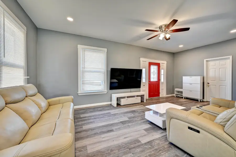 227 Highland Avenue, Fort Mitchell, KY 41017 - Image #3