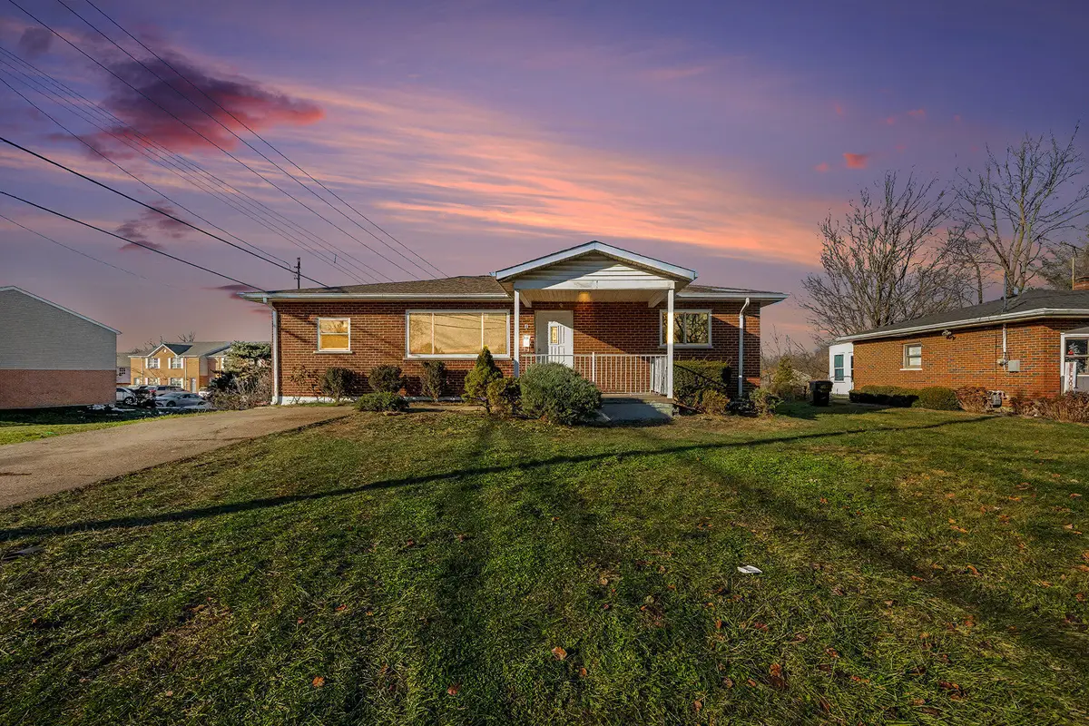1 Ridgeview Avenue, Florence, KY 41042 - Image #1