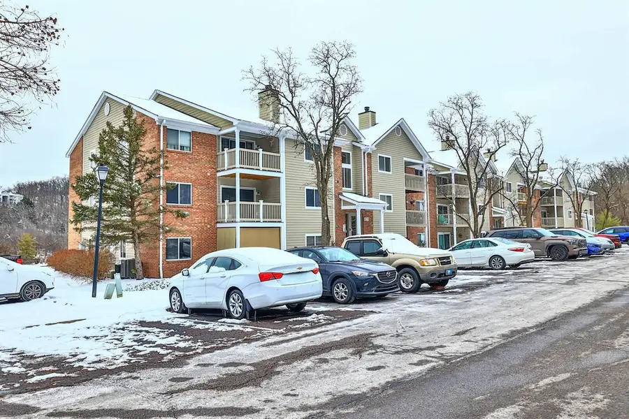 320 Timber Ridge Drive #5, Wilder, KY 41071 - Image #2