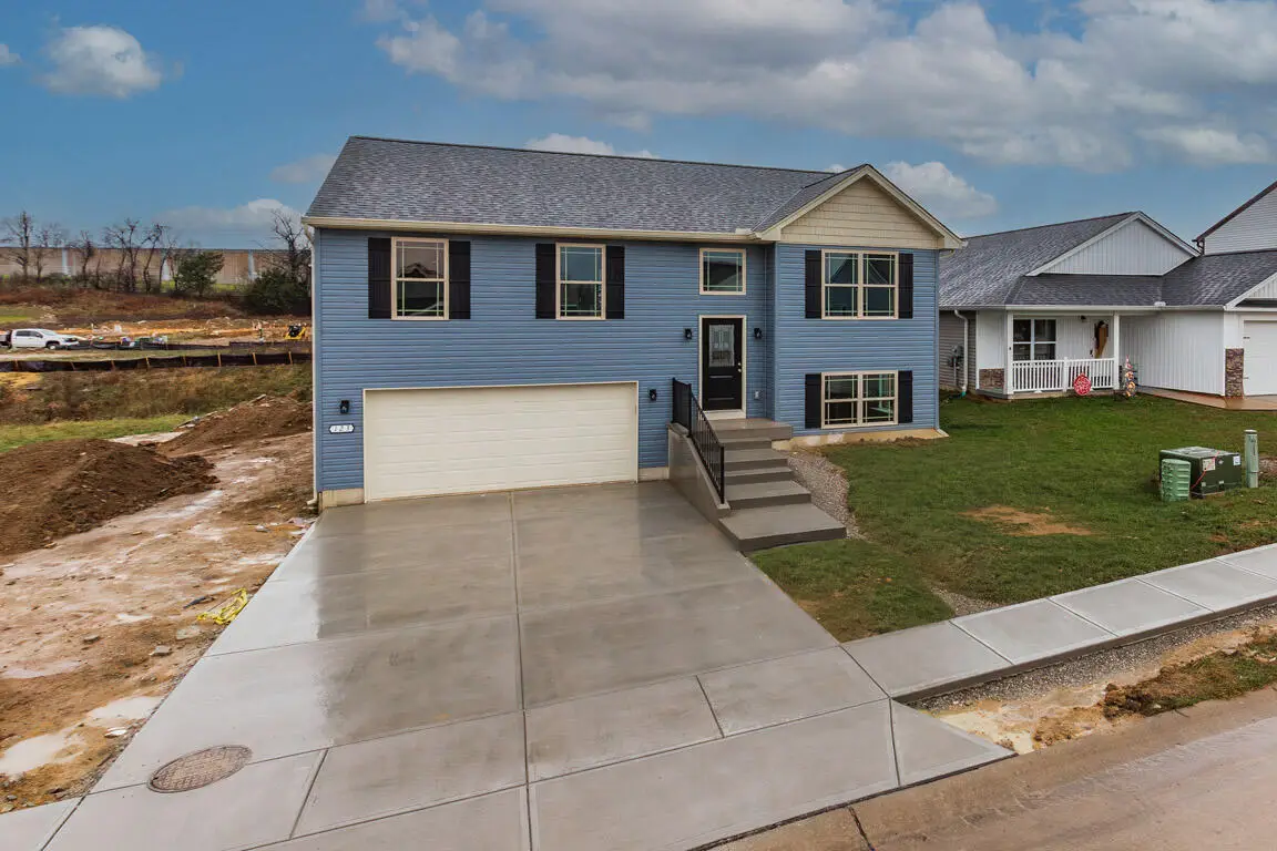 123 Churchill Drive, Williamstown, KY 41097 - Image #1