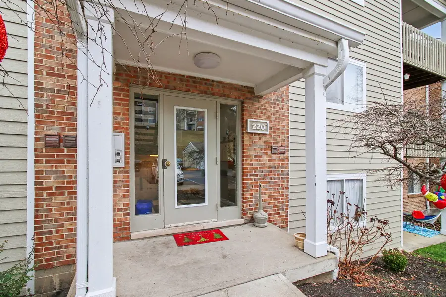 220 Willowbrook Court #4, Wilder, KY 41071 - Image #3