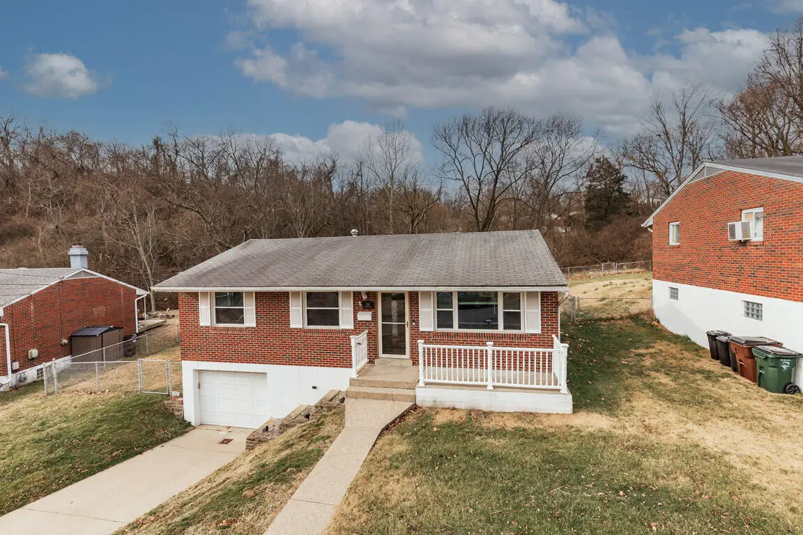 150 Valley View Drive, Southgate, KY 41071 - Image #1