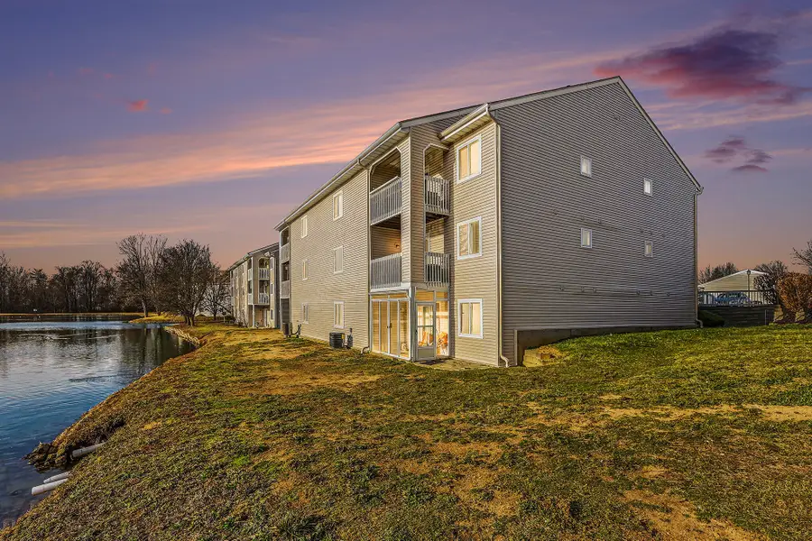 10124 Carnation Court #7, Florence, KY 41042 - Image #2