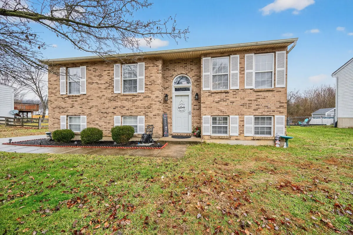 502 Brookwood Drive, Alexandria, KY 41001 - Image #1
