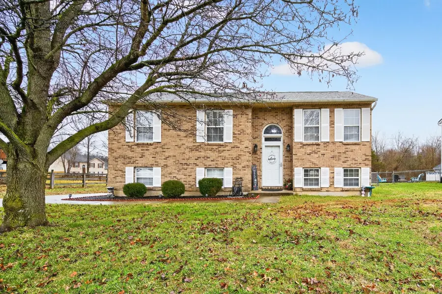 502 Brookwood Drive, Alexandria, KY 41001 - Image #2