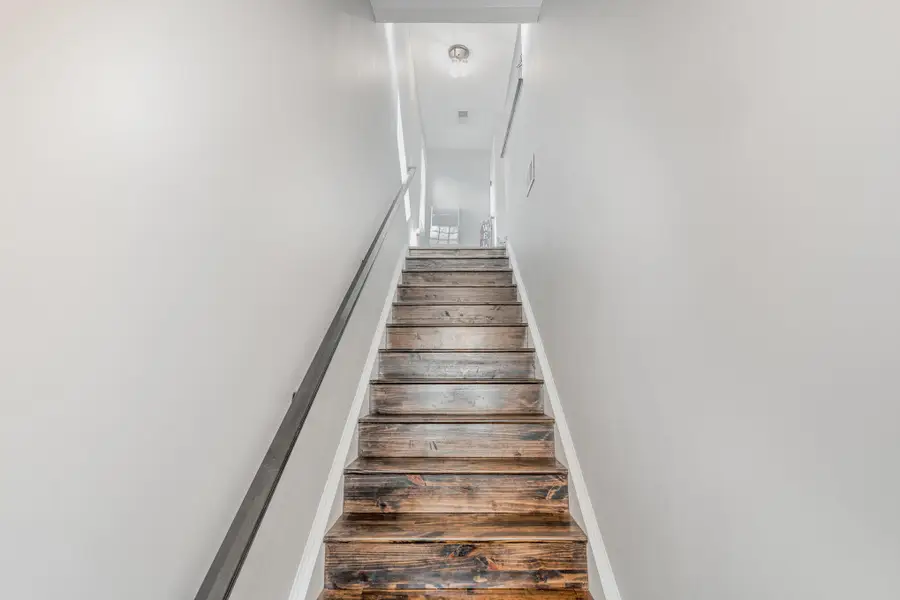 7497 Devonshire Drive #23-300, Alexandria, KY 41001 - Image #2