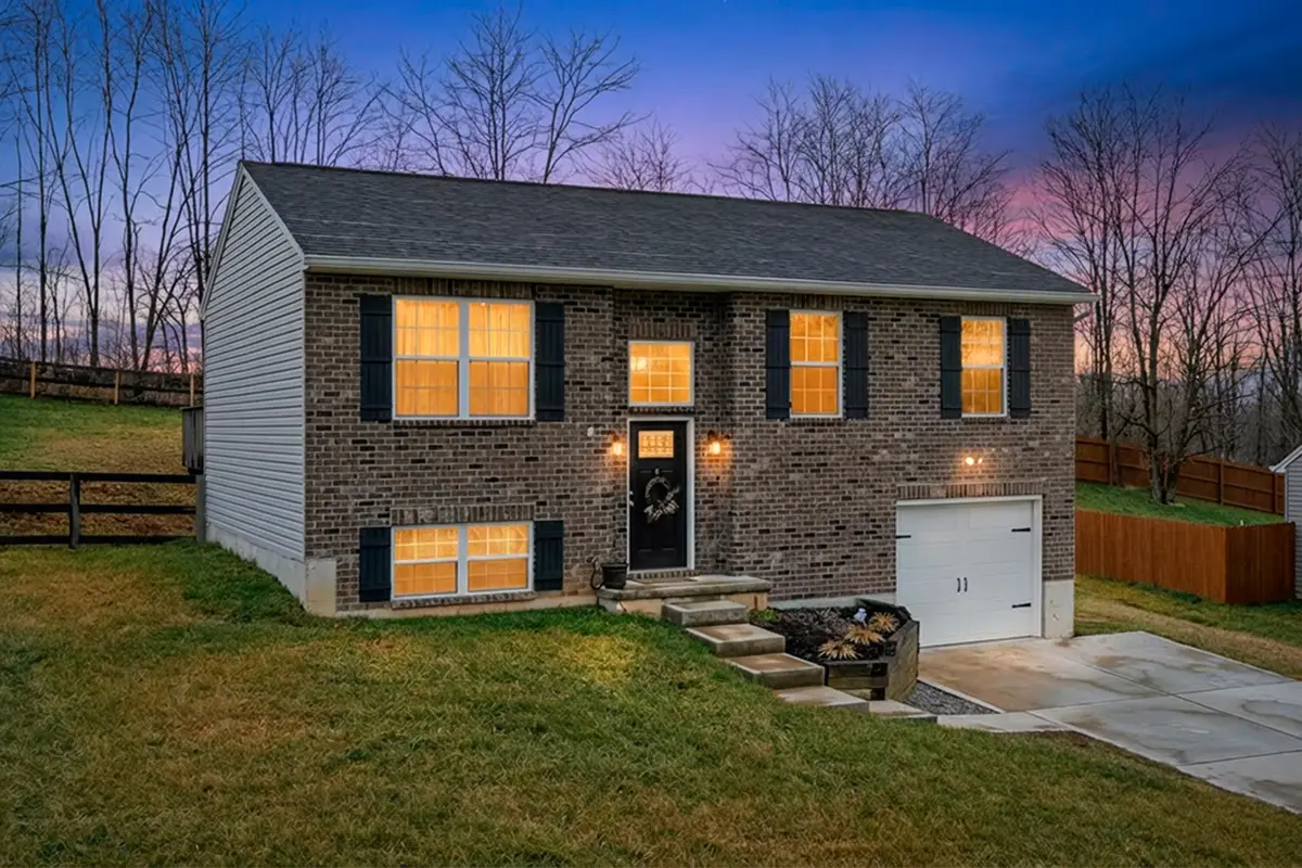 121 Ashley Drive, Dry Ridge, KY 41035 - Image #1