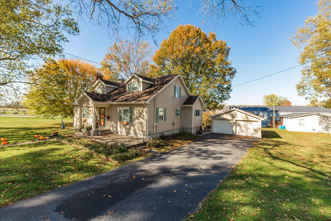 711 Maple Avenue, Falmouth, KY 41040 - Image #1