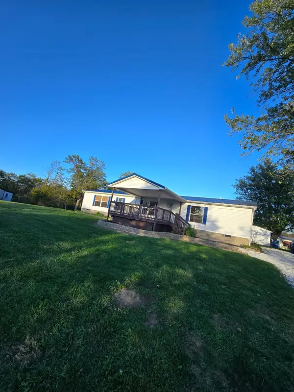 2955 Lemon Northcutt Road, Dry Ridge, KY 41035