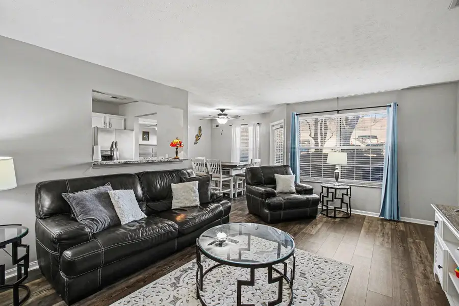 28 Highland Meadows Circle #4, Highland Heights, KY 41076 - Image #2