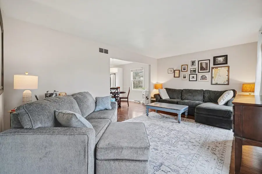 749 Meadow View Drive, Villa Hills, KY 41017 - Image #3