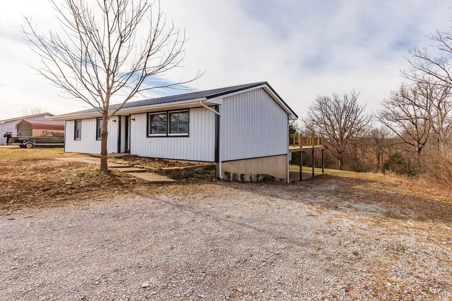 587 Jenkins Lane, Falmouth, KY 41040 - Image #2