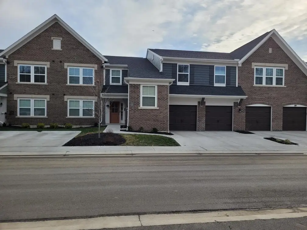 648 Foxhill Drive #9-203, Crescent Springs, KY 41017 - #1