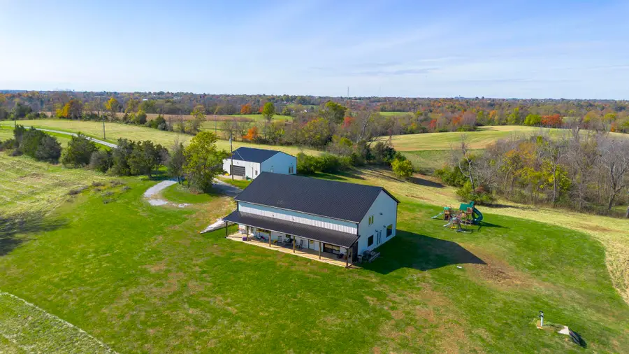 2794 Carmoncreek Road, Campbellsburg, KY 40011 - Image #3