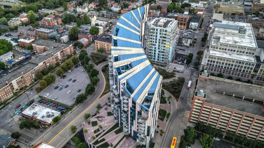 1 Roebling Way #406, Covington, KY 41011 - Image #2