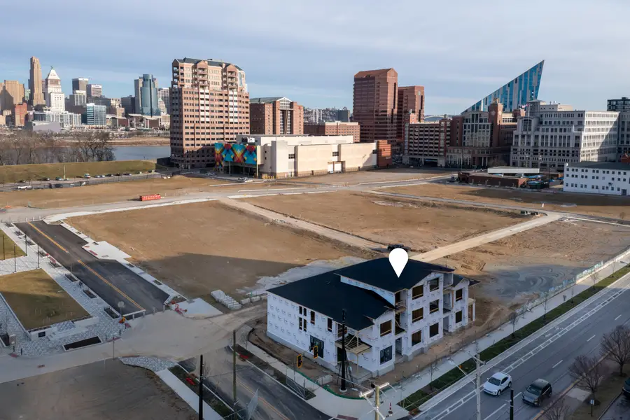 128 W 4th Street, Covington, KY 41011 - #3