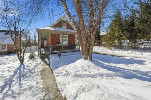 1447 North Fort Thomas, Fort Thomas, KY 41075