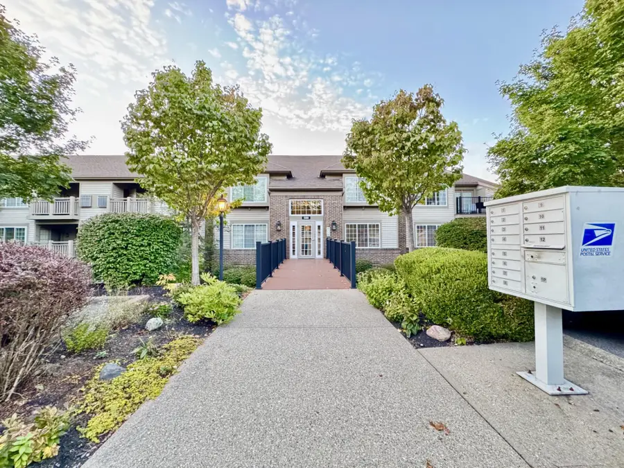 568 Cloverfield Lane #201, Fort Wright, KY 41011 - #3