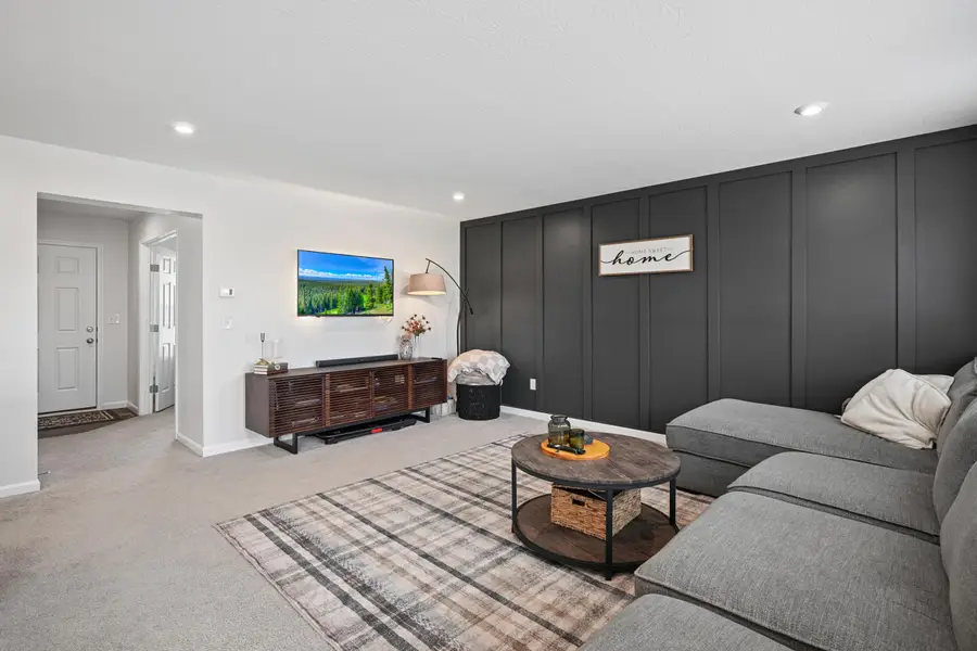 934 Darlington Creek Drive, Alexandria, KY 41001 - #2