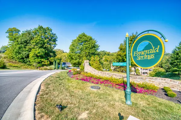 2280 Edenderry Drive #304, Crescent Springs, KY 41017