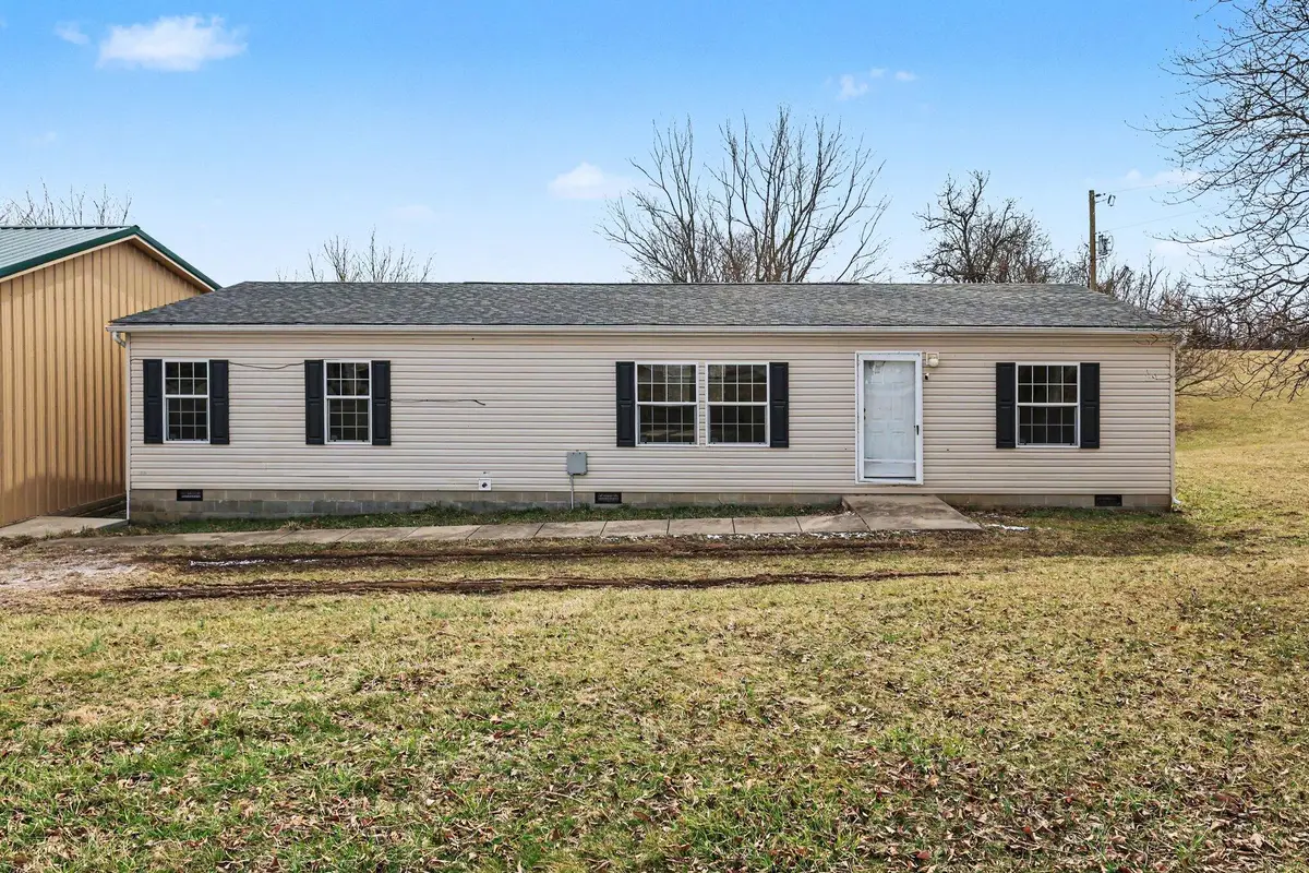 39 Greenwood Portland Road, Demossville, KY 41033 - #1