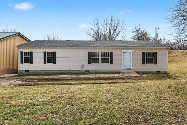 39 Greenwood Portland Road, Demossville, KY 41033