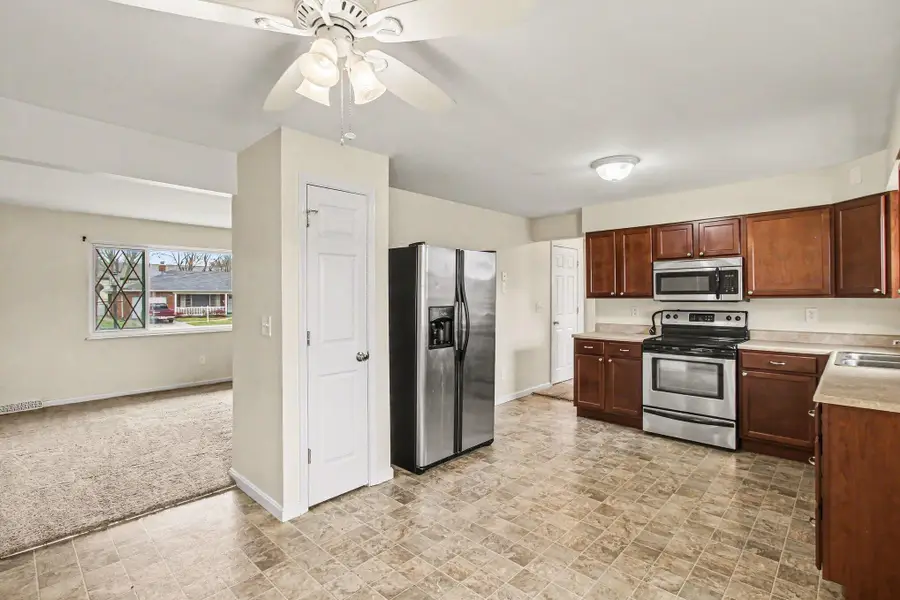 6 Spruce Drive, Florence, KY 41042 - #3