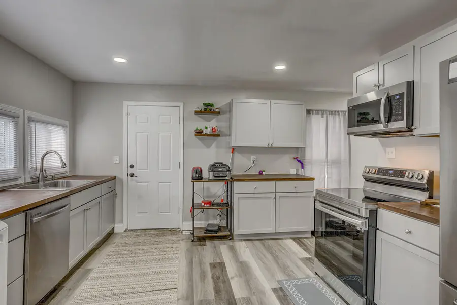 107 Red Cross Avenue, Warsaw, KY 41095 - #2