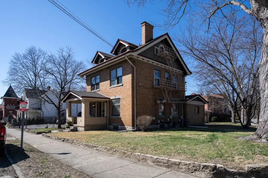 513 E 6th Street, Newport, KY 41071 - #2