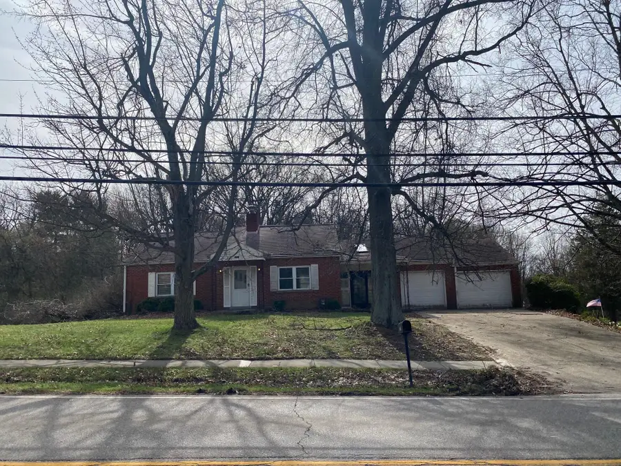 2319 Amsterdam Road, Villa Hills, KY 41017 - #2