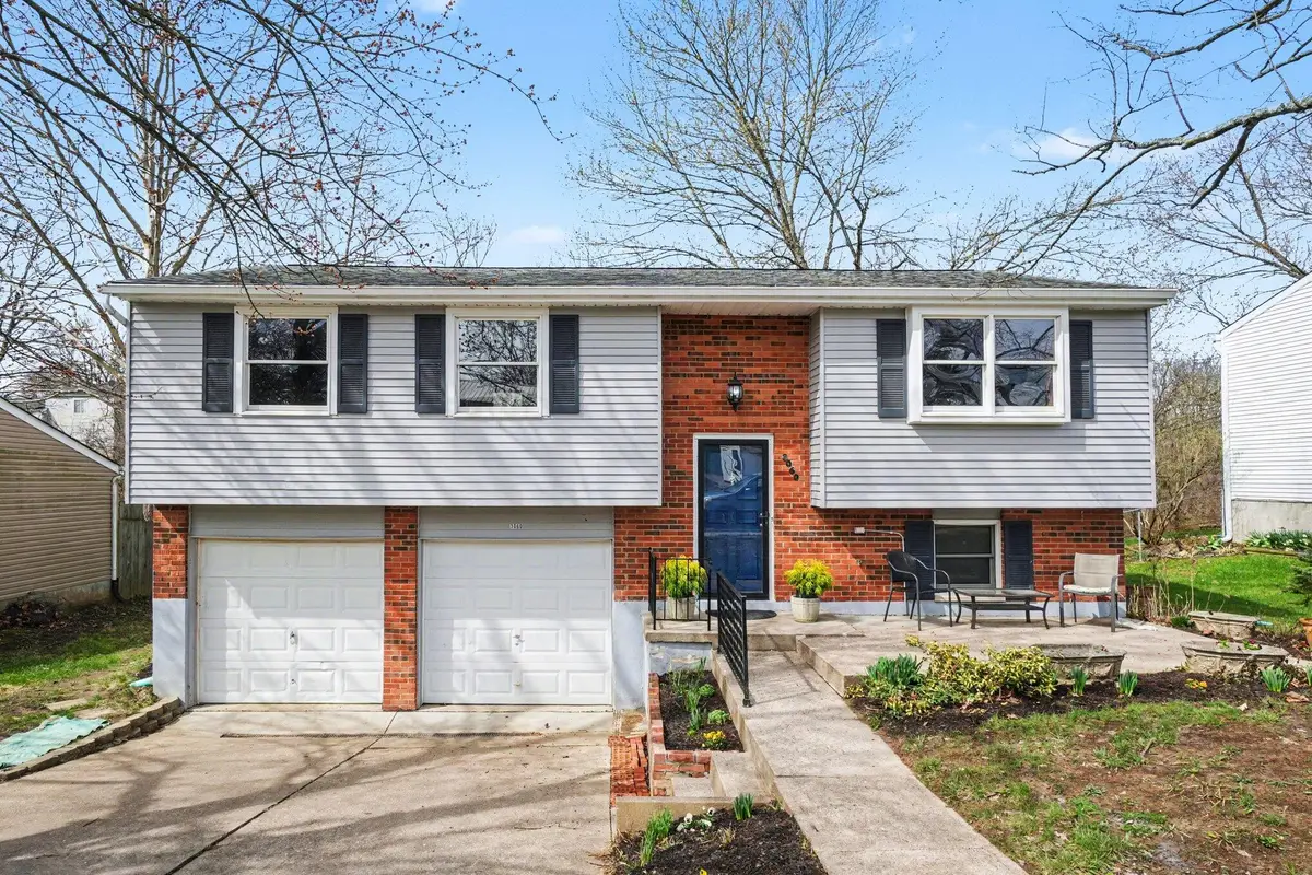 3060 Featherstone Drive, Burlington, KY 41005 - #1