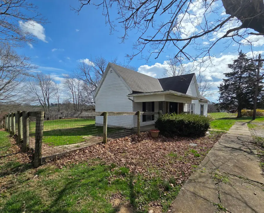 235 Garrett Avenue, Brooksville, KY 41004 - #3