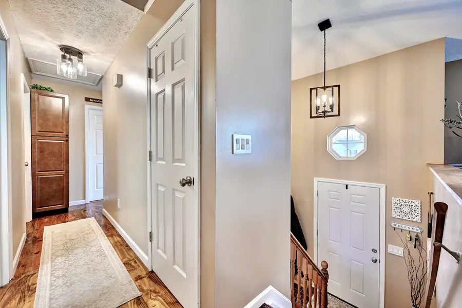 222 Springwood Drive, Alexandria, KY 41001 - #3