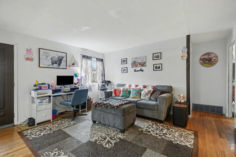 16 Cobbler Court, Elsmere, KY 41018 - #3