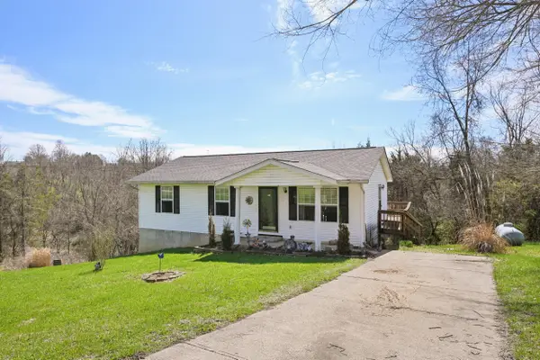16 Blanche Avenue, Williamstown, KY 41097