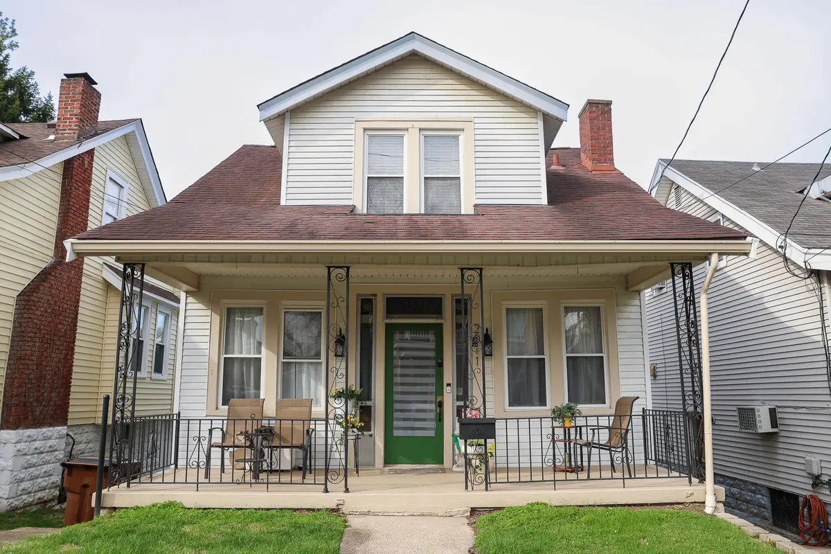 2011 Howell Street, Covington, KY 41014 - #1