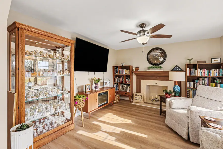 8182 N Dilcrest Circle, Florence, KY 41042 - #3