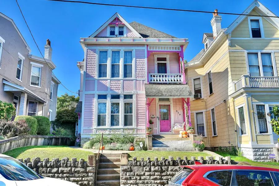 220 Berry Avenue, Bellevue, KY 41073 - #3