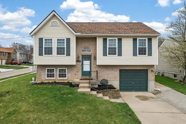 1490 Clovernook Drive, Elsmere, KY 41018