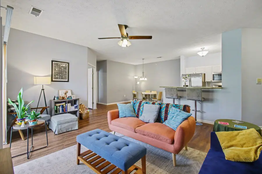 154 Saddlebrook Lane #401, Florence, KY 41042 - #2