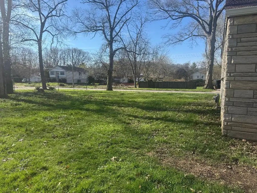 209 W 3rd Street, Silver Grove, KY 41085 - #3